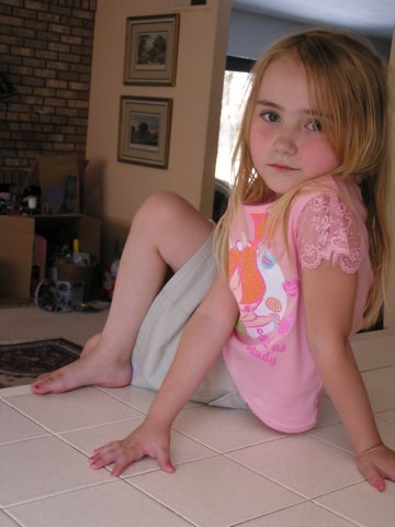 sophiewillalwaysstrikeapose.jpg